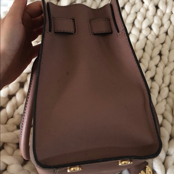 Michael Kors Dillon Satchel - Picture 6 of 8